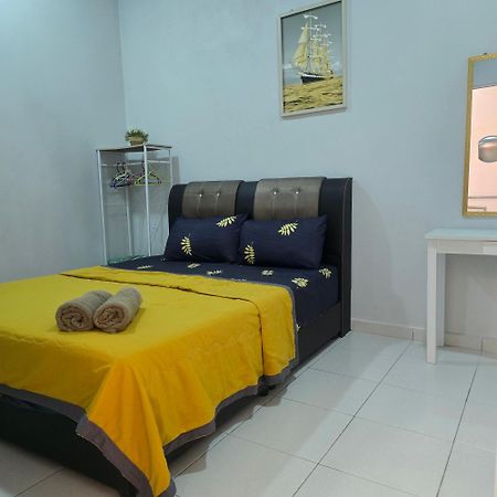 Private Pool Cassa Dinies, Wifi , Bbq,10 Pax Villa Rantau Panjang Ngoại thất bức ảnh